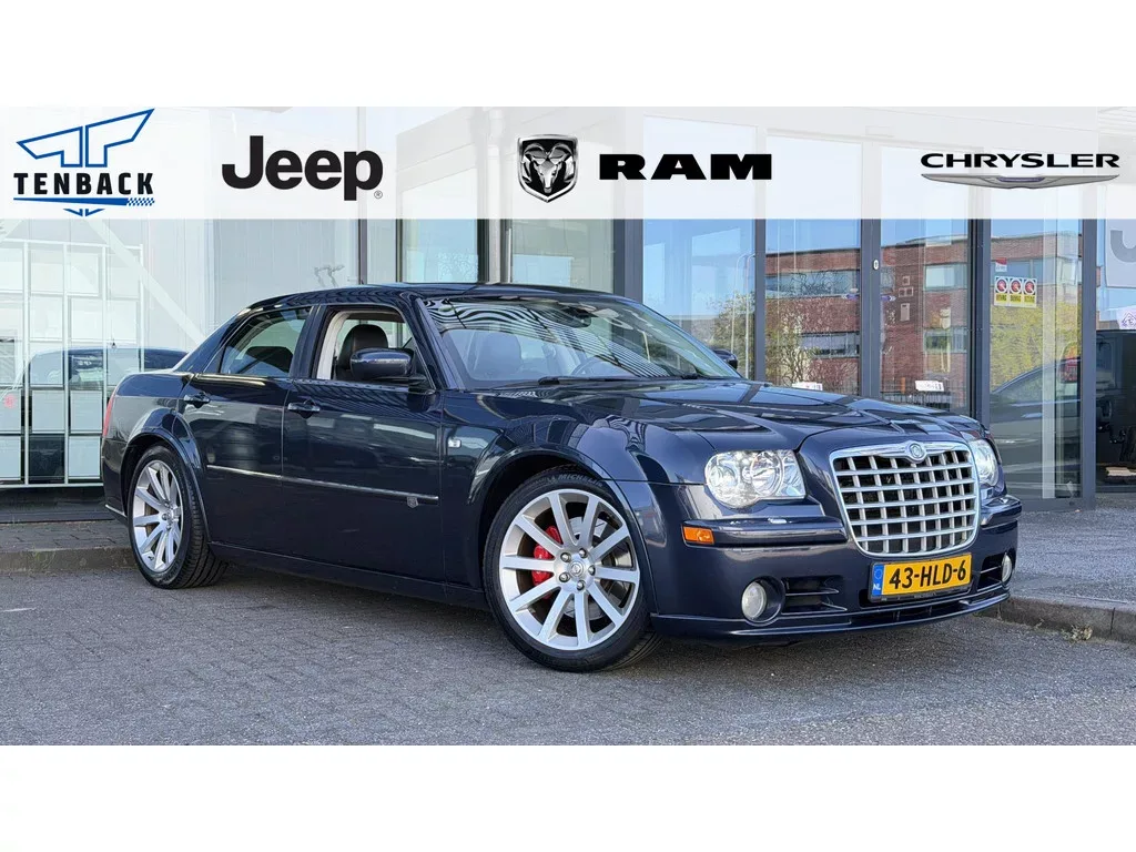 Chrysler 300C (2009) — foto 1