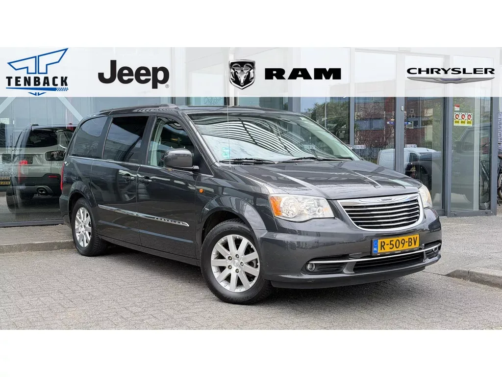 Chrysler Town (2013) — foto 1