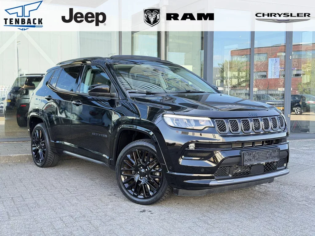Jeep Compass (2022) — foto 1