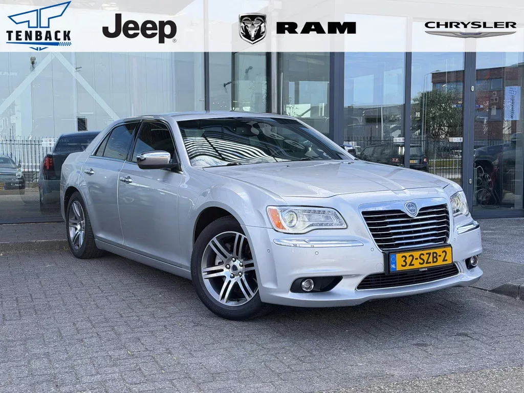 Lancia Thema (2012) — foto 1