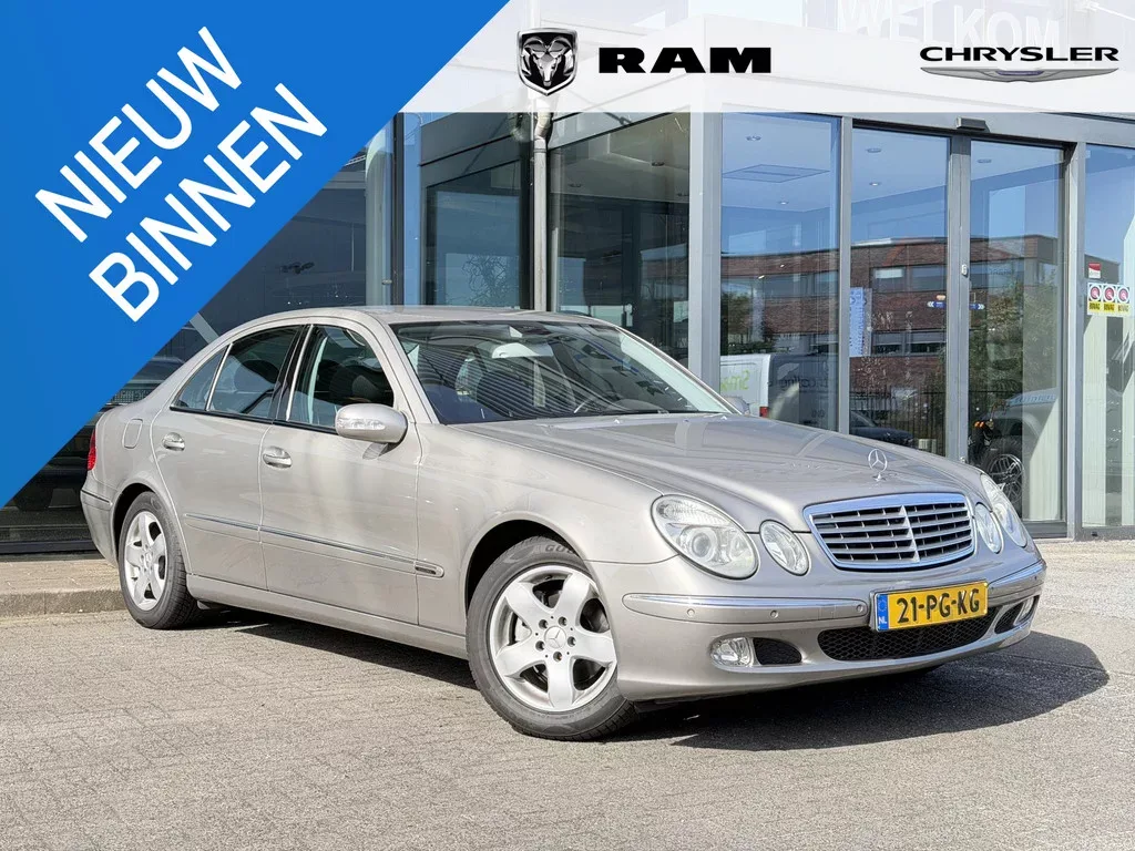 Mercedes-Benz E-Klasse (2004) — foto 1