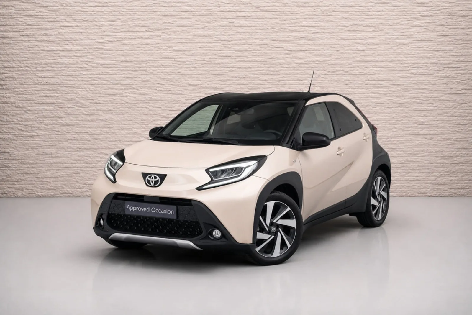 Toyota Aygo X (2022) — foto 1