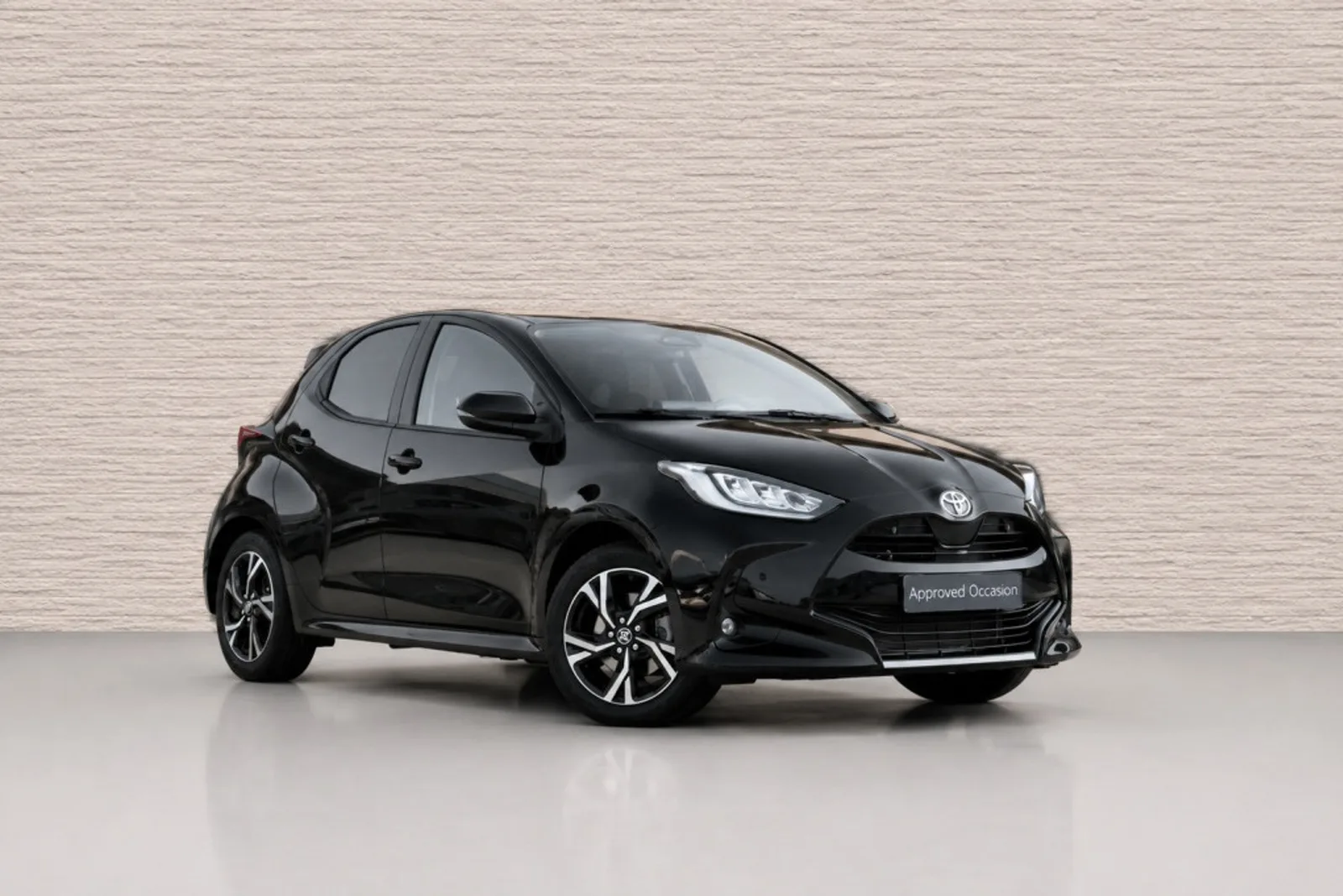 Toyota Yaris (2025) — foto 1