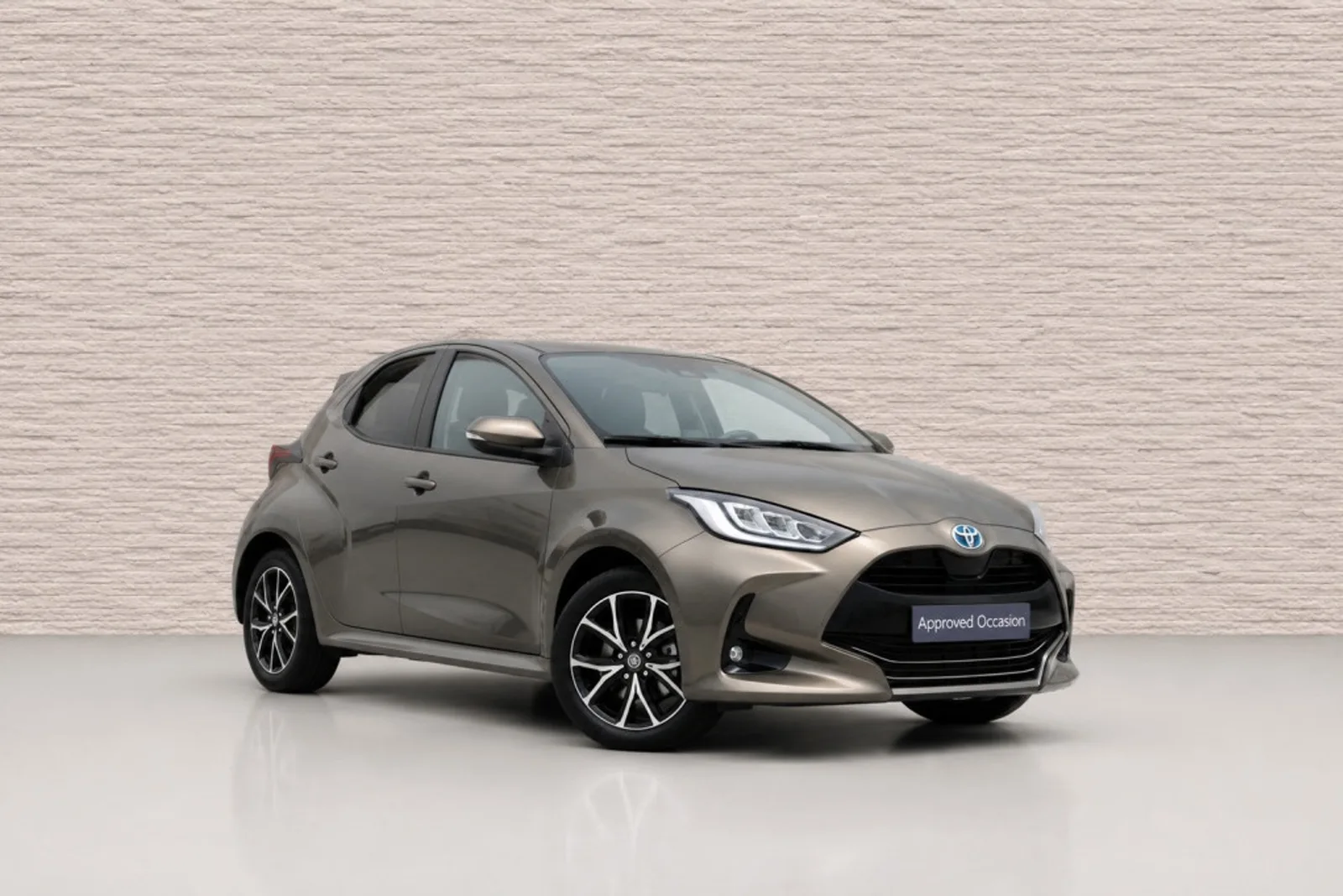 Toyota Yaris (2022) — foto 1