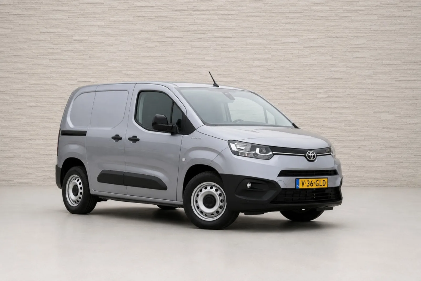 Toyota Proace (2024) — foto 1