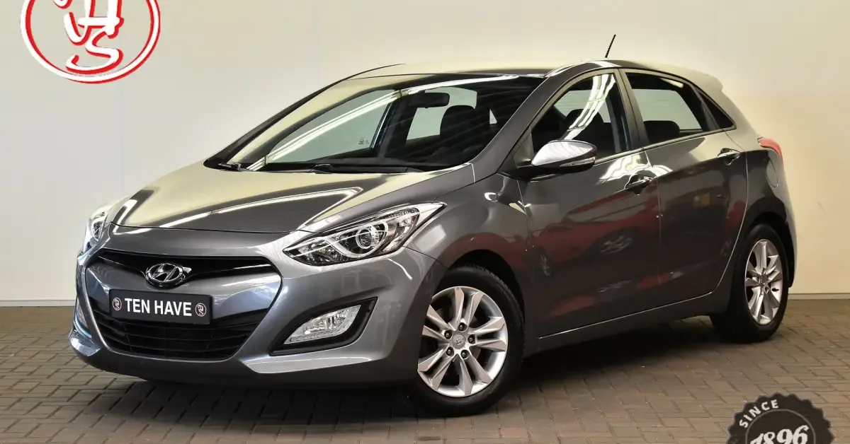 Hyundai i30 (2012) — foto 1