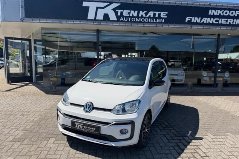 Volkswagen Up! (2017)