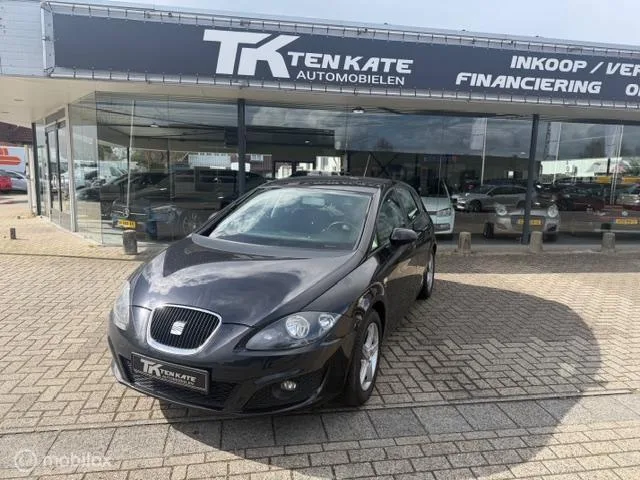 SEAT Leon (2011) — foto 1