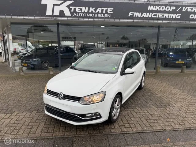 Volkswagen Polo (2016) — foto 1