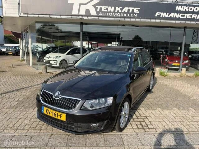 Škoda Octavia (2017) — foto 1