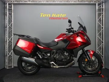 Honda NT 1100 (2024) — foto 1