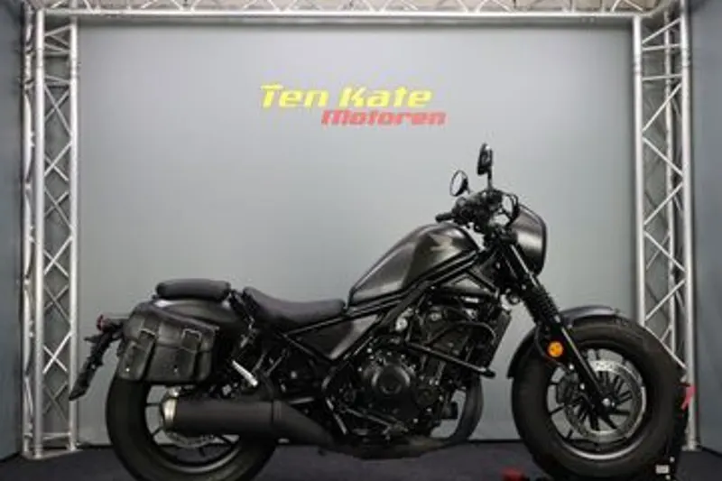 Honda CMX 500 Rebel (2022)