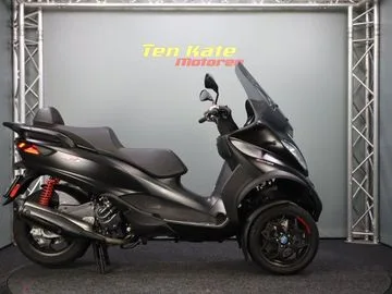Piaggio MP3 500 (2020) — foto 1