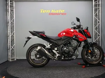 Honda CB500 Hornet (2026) — foto 1