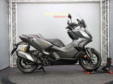 Honda ADV (2026) — foto 1