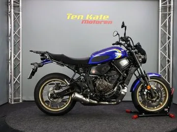 Yamaha XSR700 (2026) — foto 1