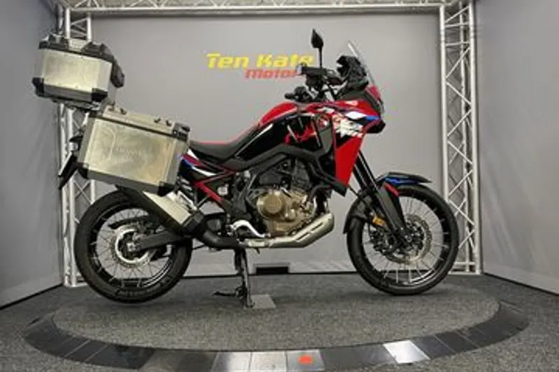 Honda CRF1100L (2025)