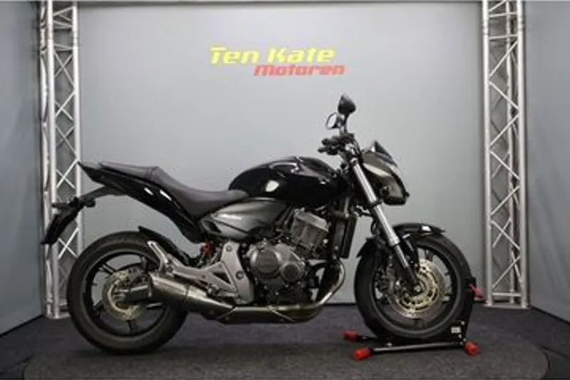 Honda CB600F (2011)