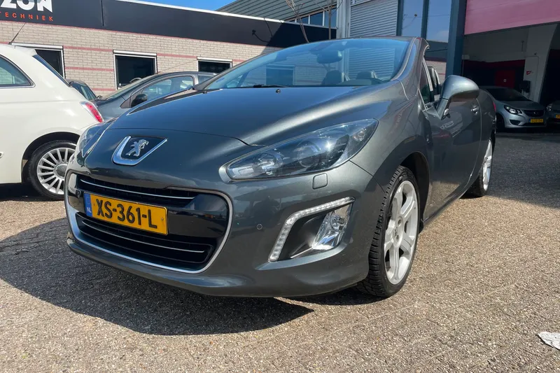 Peugeot 308 (2015)