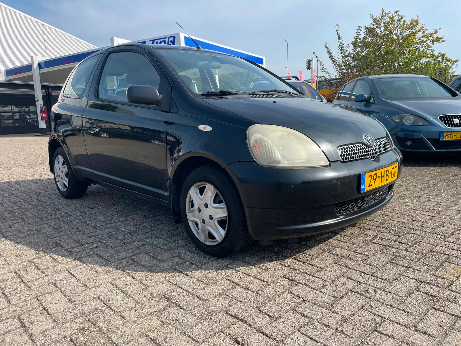 Toyota Yaris (2001) — foto 1