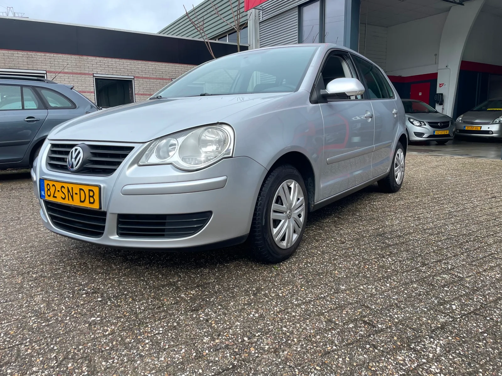 Volkswagen Polo (2006) — foto 1