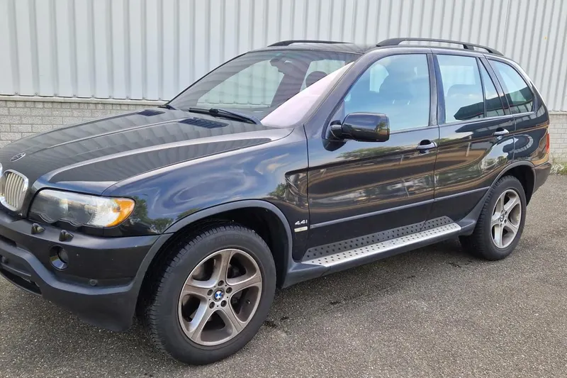 BMW X5 (2001)