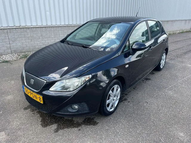 SEAT Ibiza (2011) — foto 1