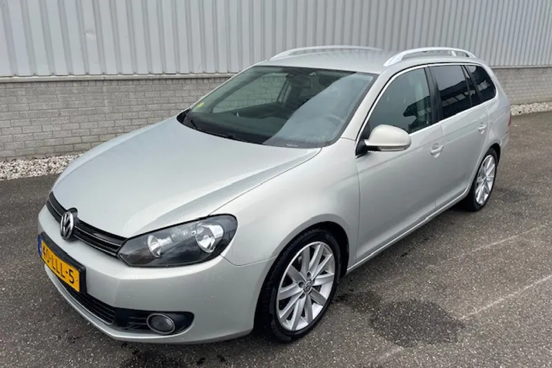 Volkswagen Golf (2010)