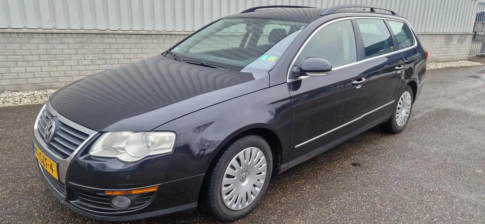 Volkswagen Passat (2008) — foto 1