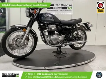 Kawasaki W800 (2023) — foto 1