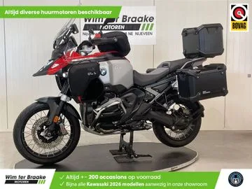 BMW R (2024) — foto 1