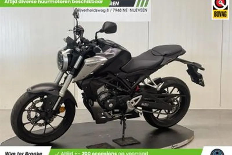 Honda CB125R (2018)