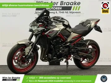 Kawasaki Z900 (2024) — foto 1