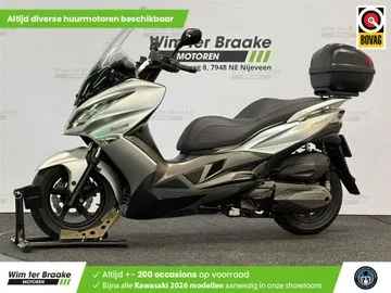 Kawasaki J 300 (2014) — foto 1
