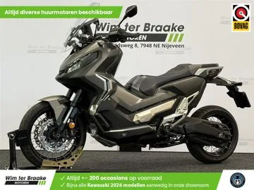 Honda X ADV (2020) — foto 1