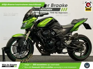 Kawasaki Z 750R (2011) — foto 1