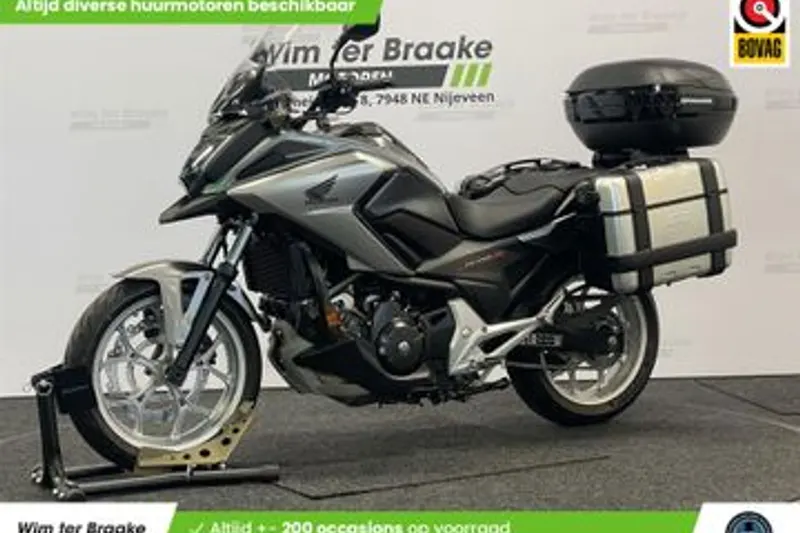 Honda NC750X (2016)