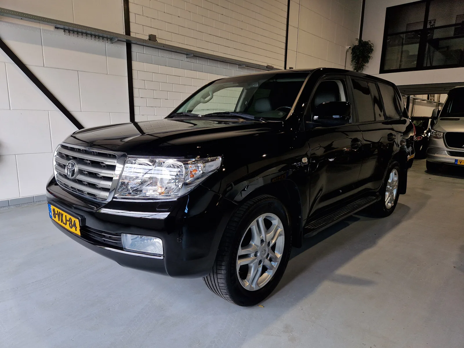 Toyota 200-Serie (2010) — foto 1