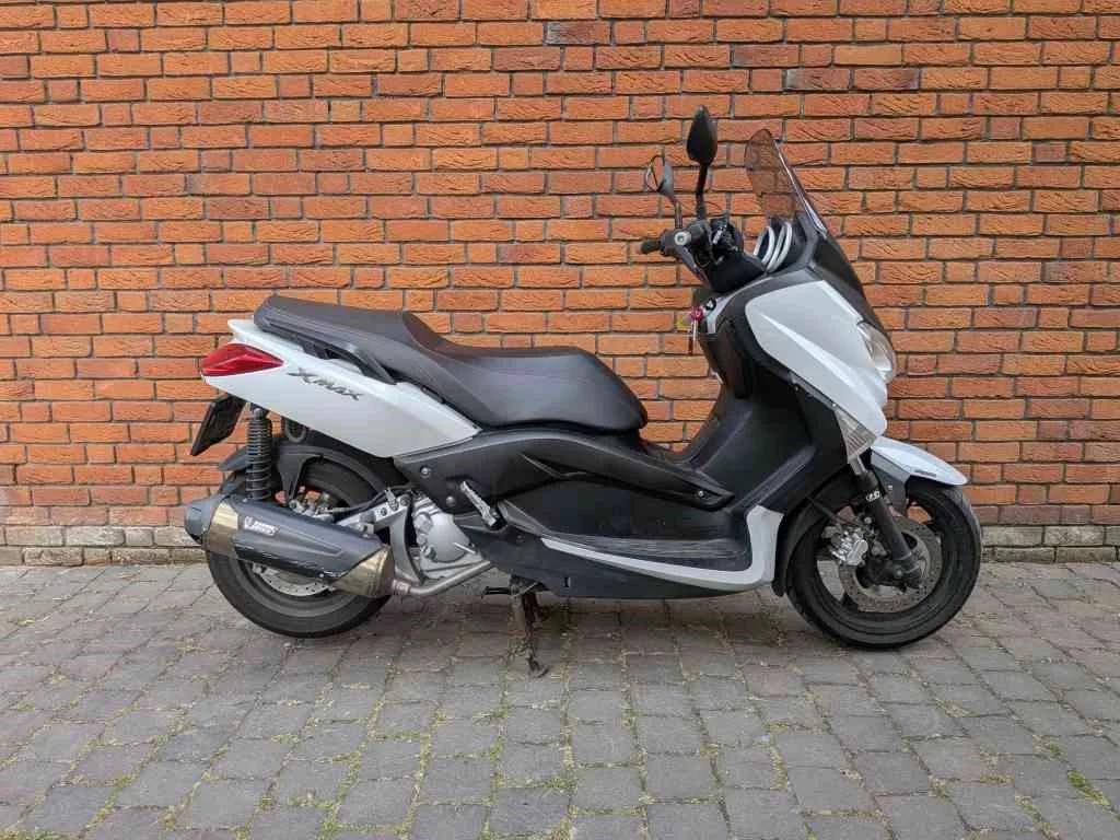 Yamaha X-MAX 250 (2010) — foto 1