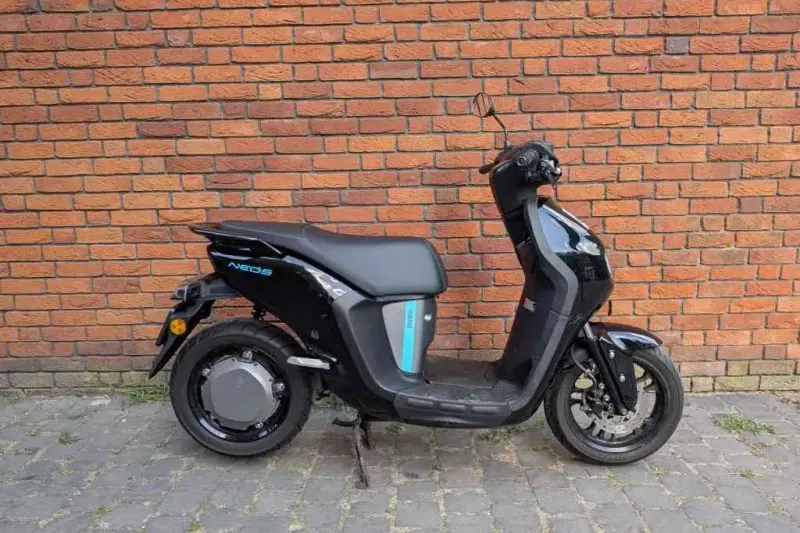 Yamaha Neos (2022)