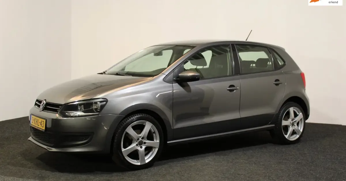 Volkswagen Polo (2013) — foto 1