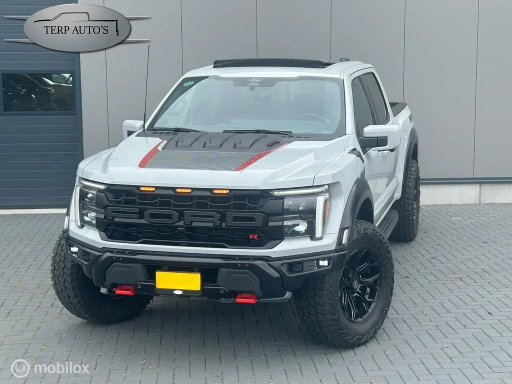 Ford Raptor (2026) — foto 1