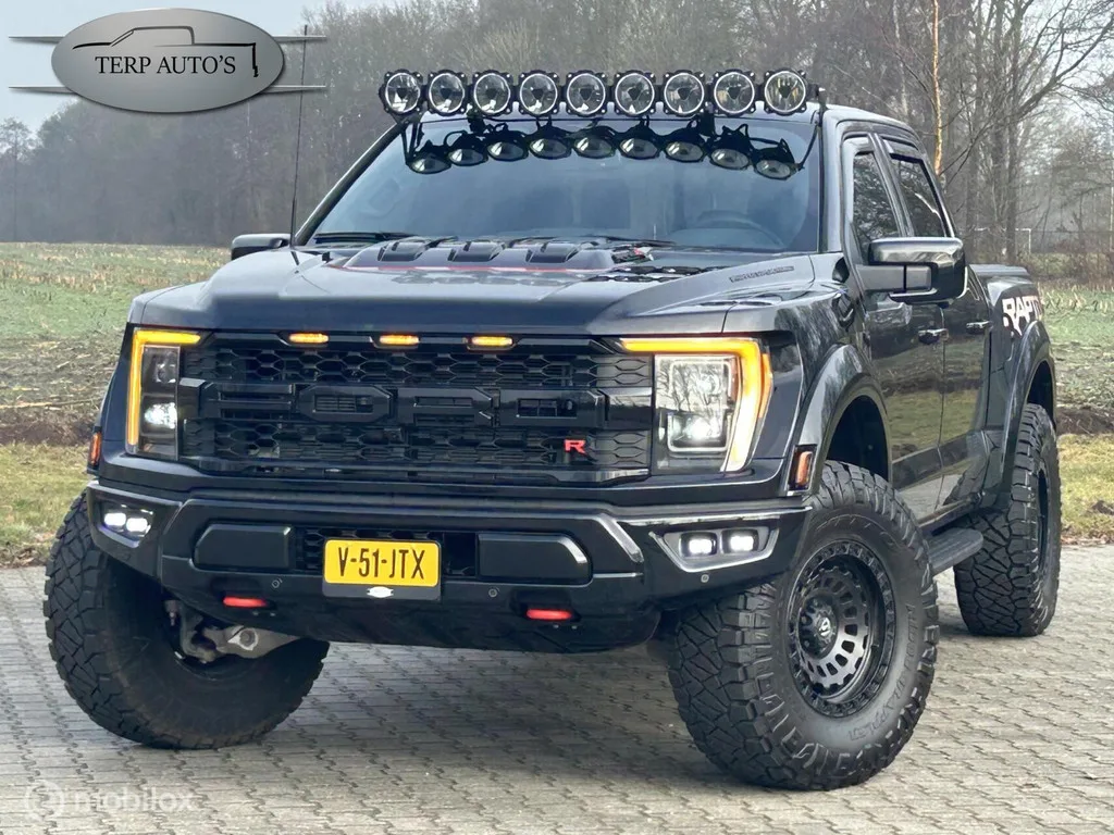 Ford F-150 (2024) — foto 1