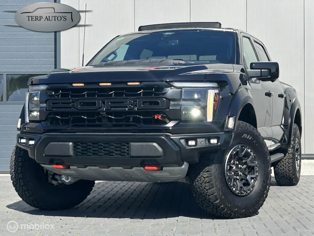 Ford Raptor (2026) — foto 1