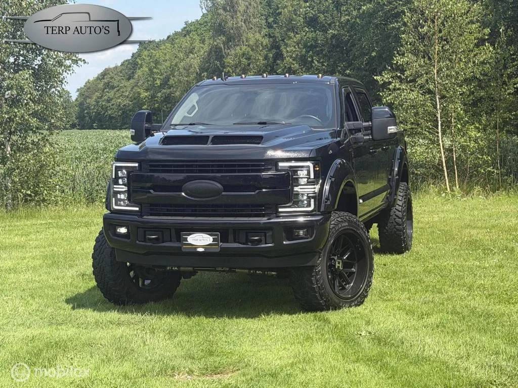 Ford F-250 (2020) — foto 1