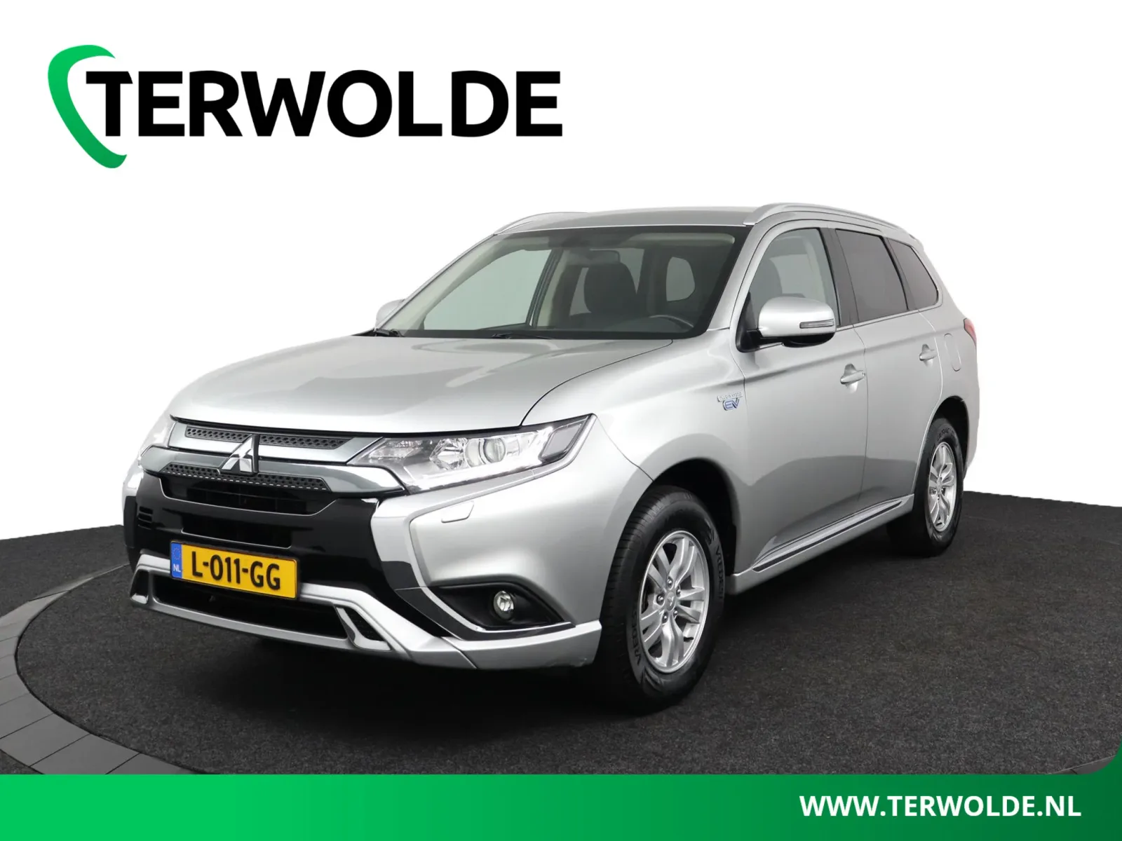 Mitsubishi Outlander (2021) — foto 1