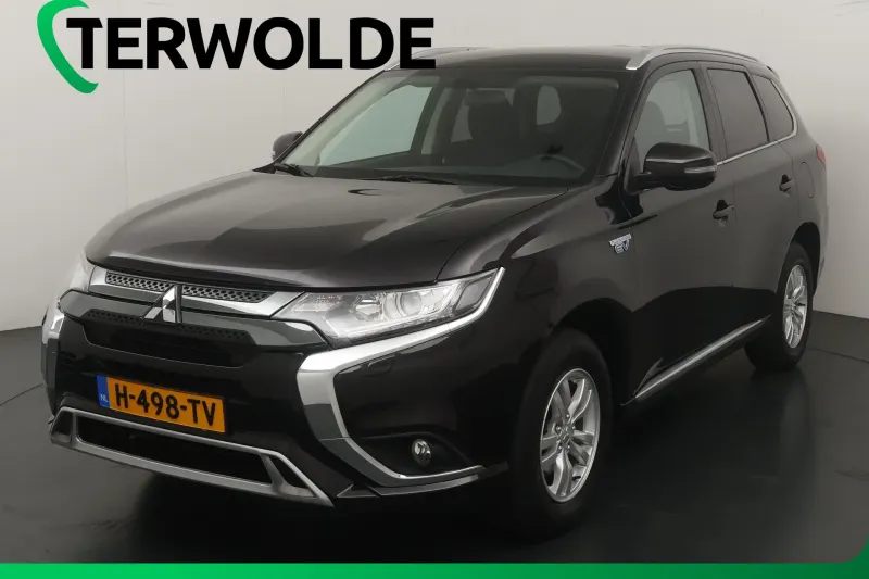 Mitsubishi Outlander (2020)