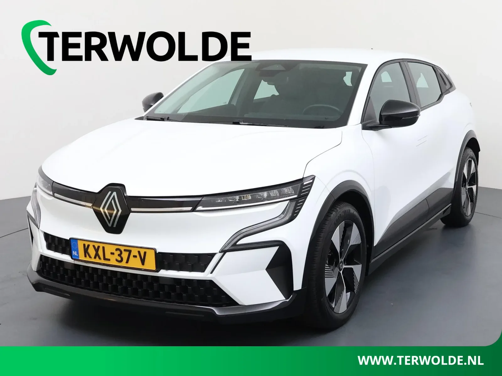 Renault Mégane E-Tech (2022) — foto 1