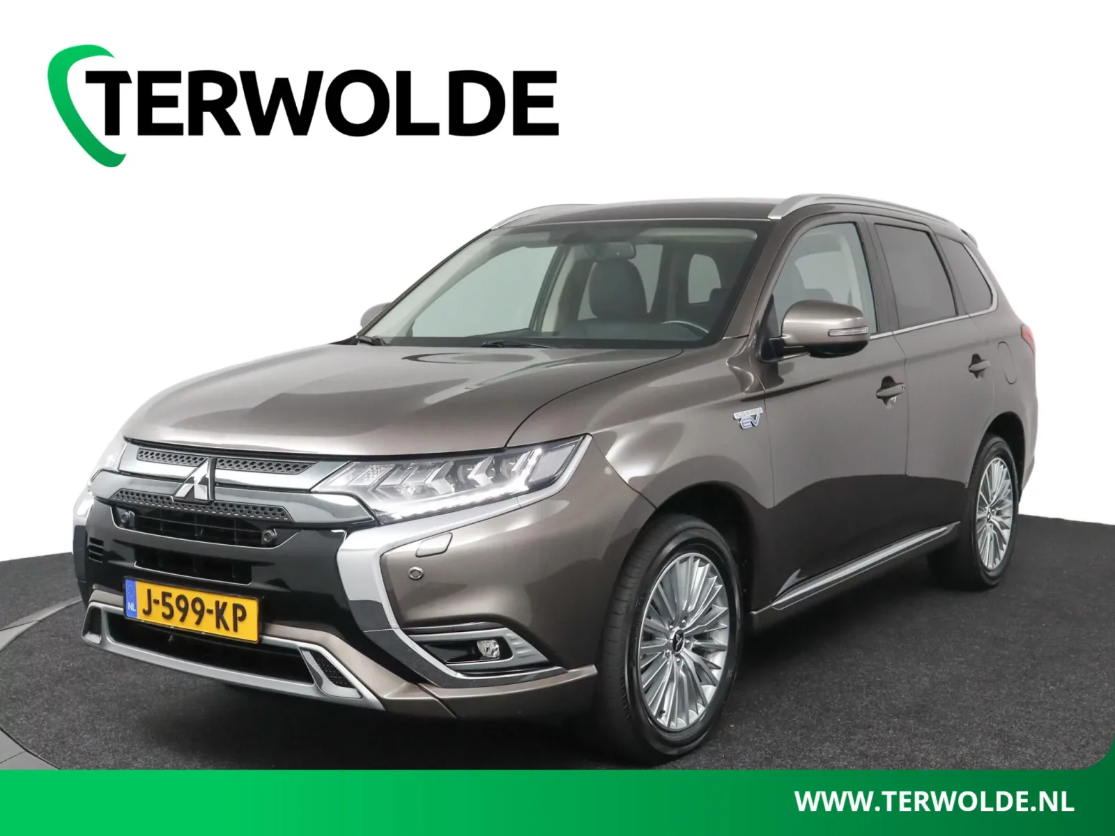 Mitsubishi Outlander (2020) — foto 1