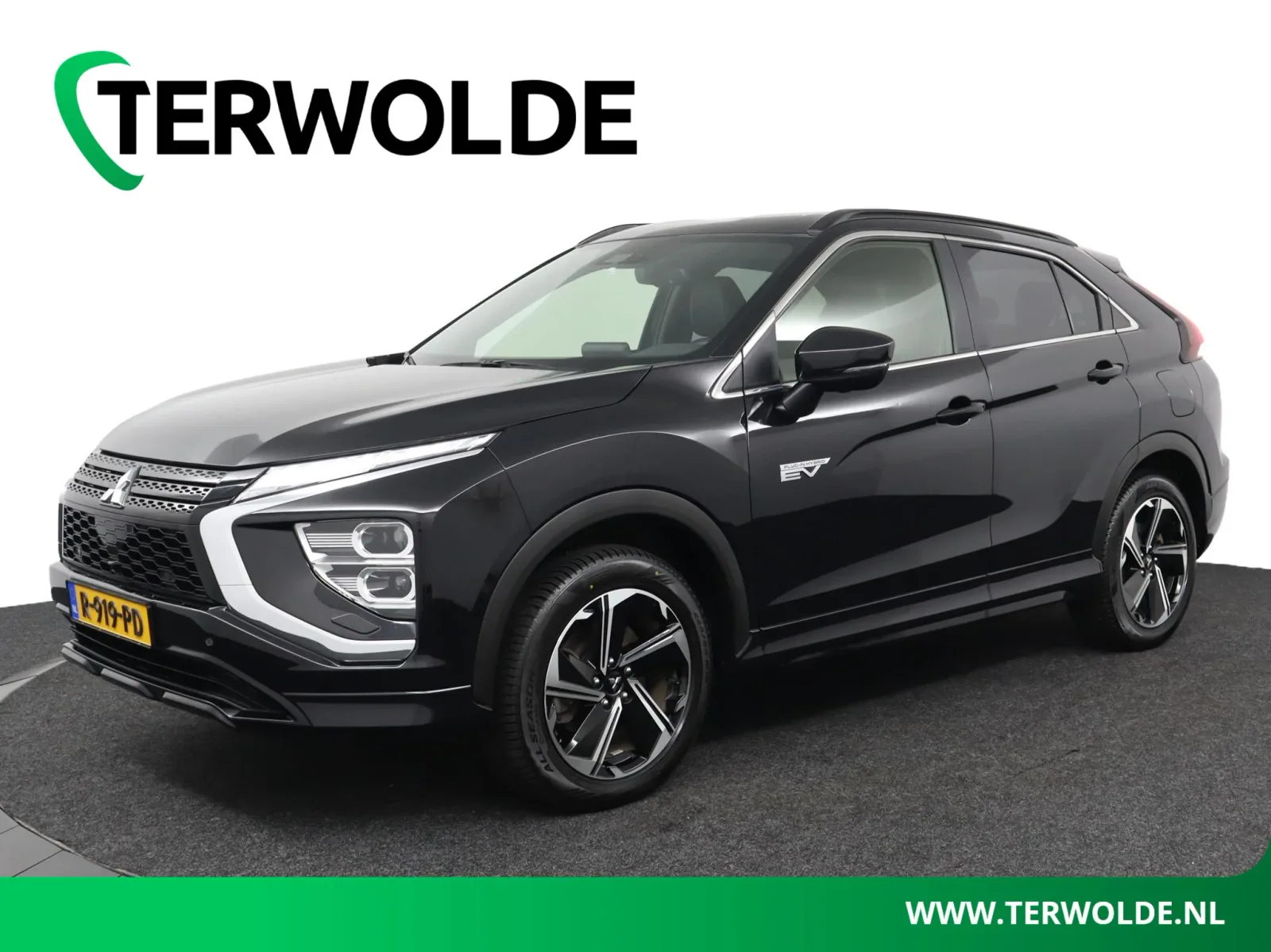 Mitsubishi Eclipse Cross (2022) — foto 1